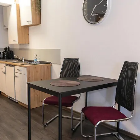 4-studio Mit Kueche & Magenta Tv-10 Min Ins Zentrum * Wiesbaden